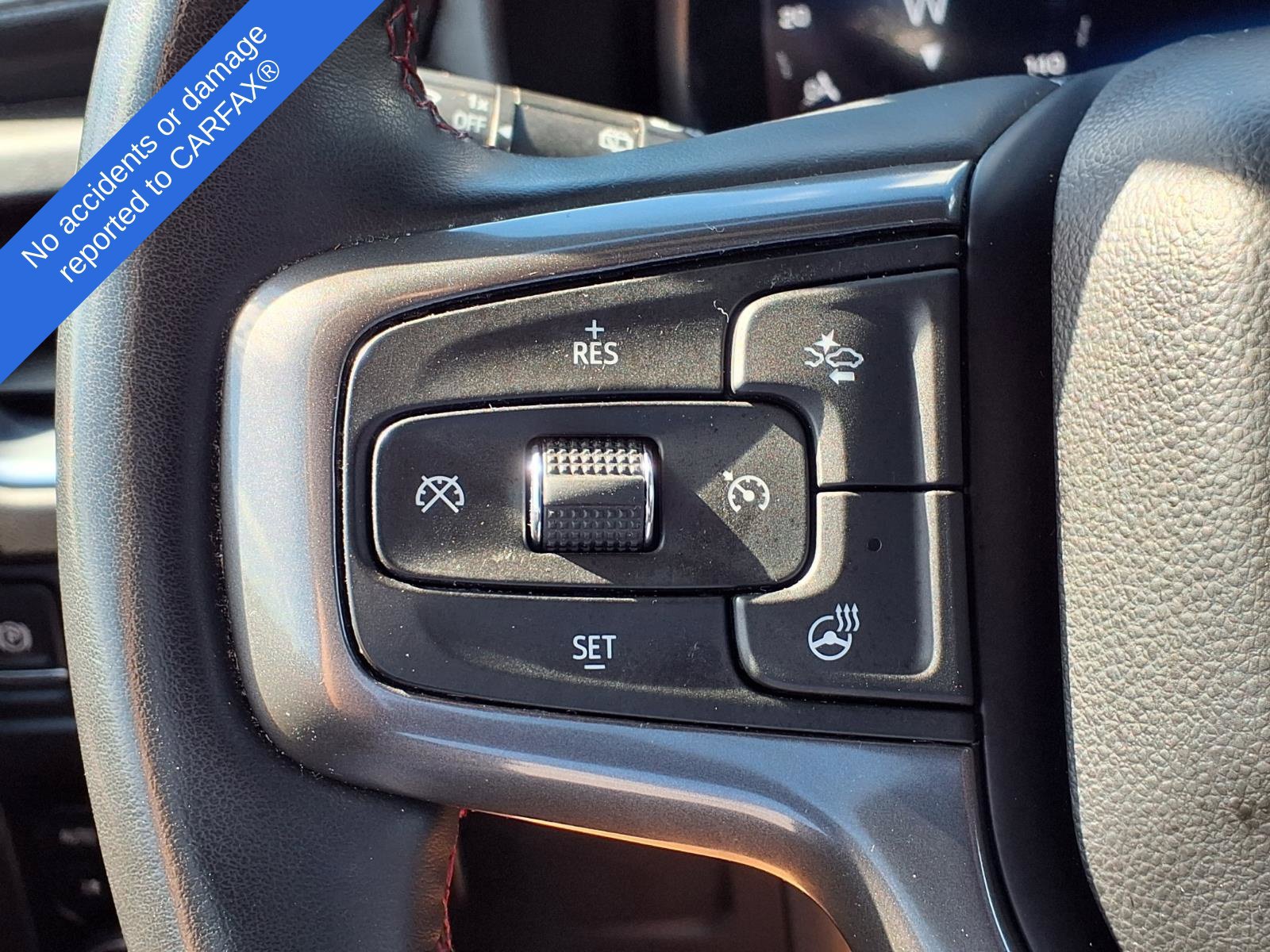 Used 2024 Chevrolet Tahoe RST w/ Luxury Package AWD/4WD image 31