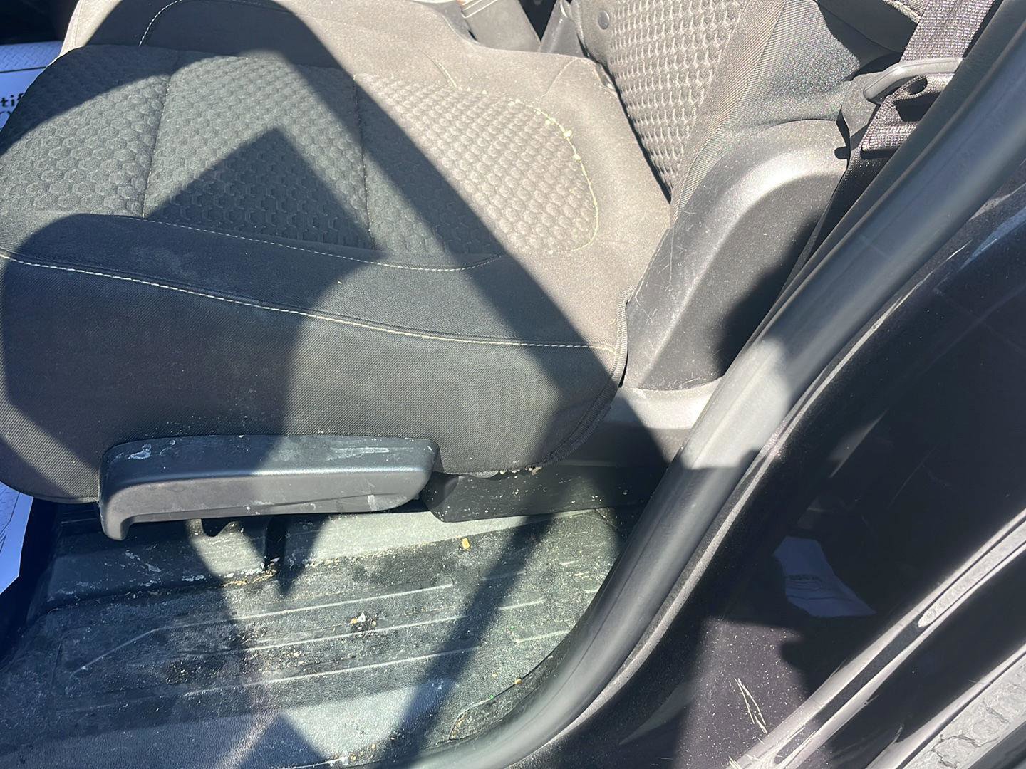 Used 2017 GMC Acadia SLE w/ Driver Alert Package I FWD image 23