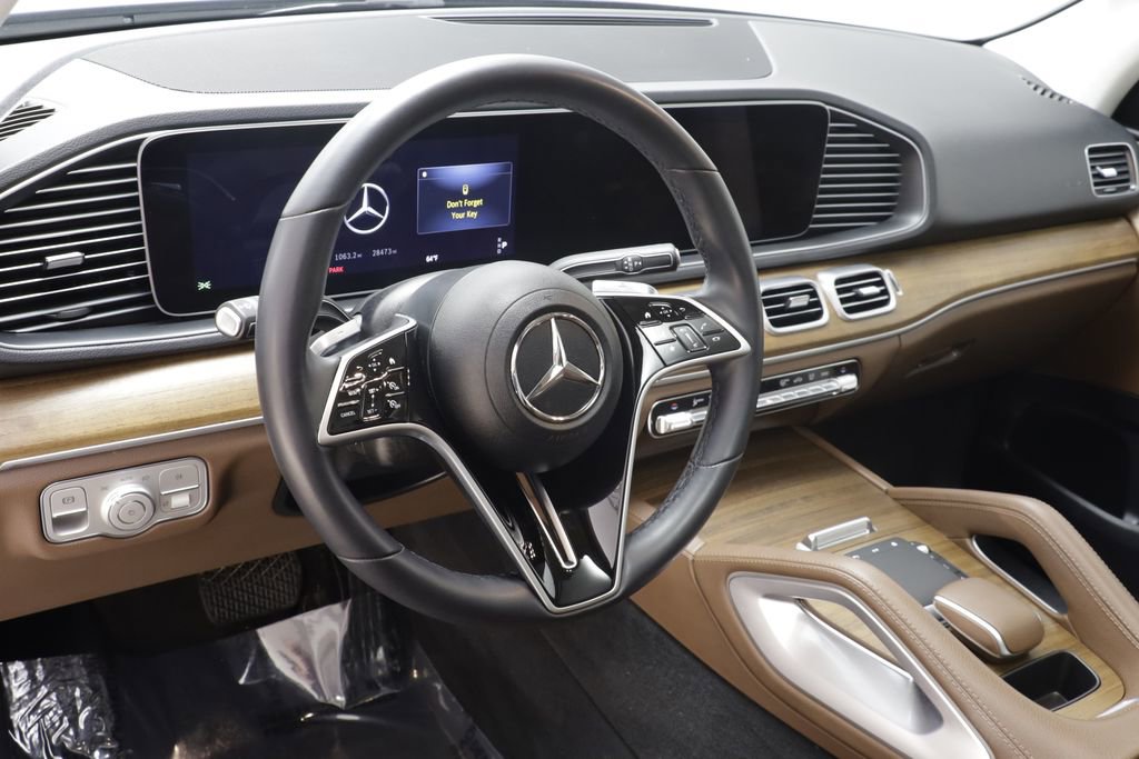 Used 2024 Mercedes-Benz GLE 350 4MATIC image 7