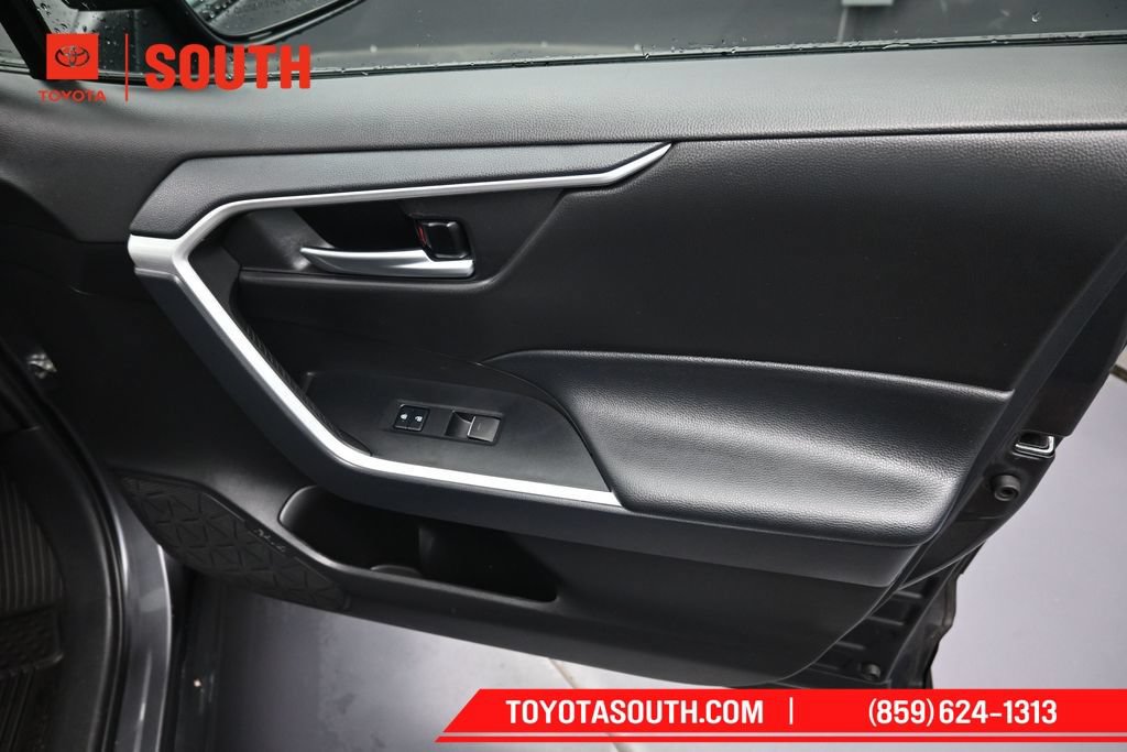 Certified 2023 Toyota RAV4 XLE w/ Convenience Package AWD/4WD image 34