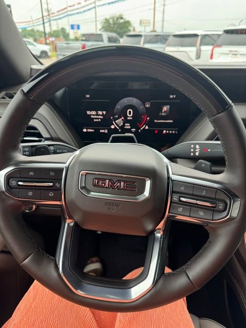 Used 2026 GMC Yukon XL Elevation w/ Elevation Premium Package AWD/4WD image 16