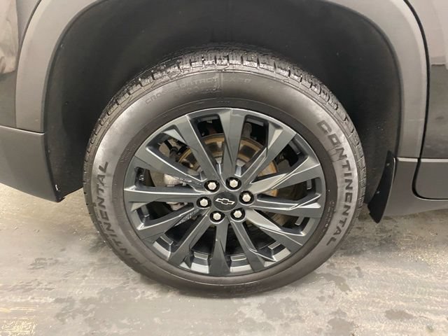 Used 2023 Chevrolet Traverse RS AWD/4WD image 35