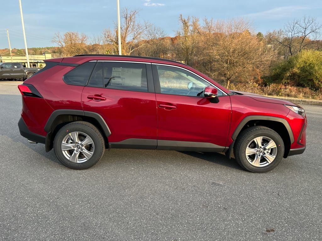 New 2025 Toyota RAV4 XLE image 6