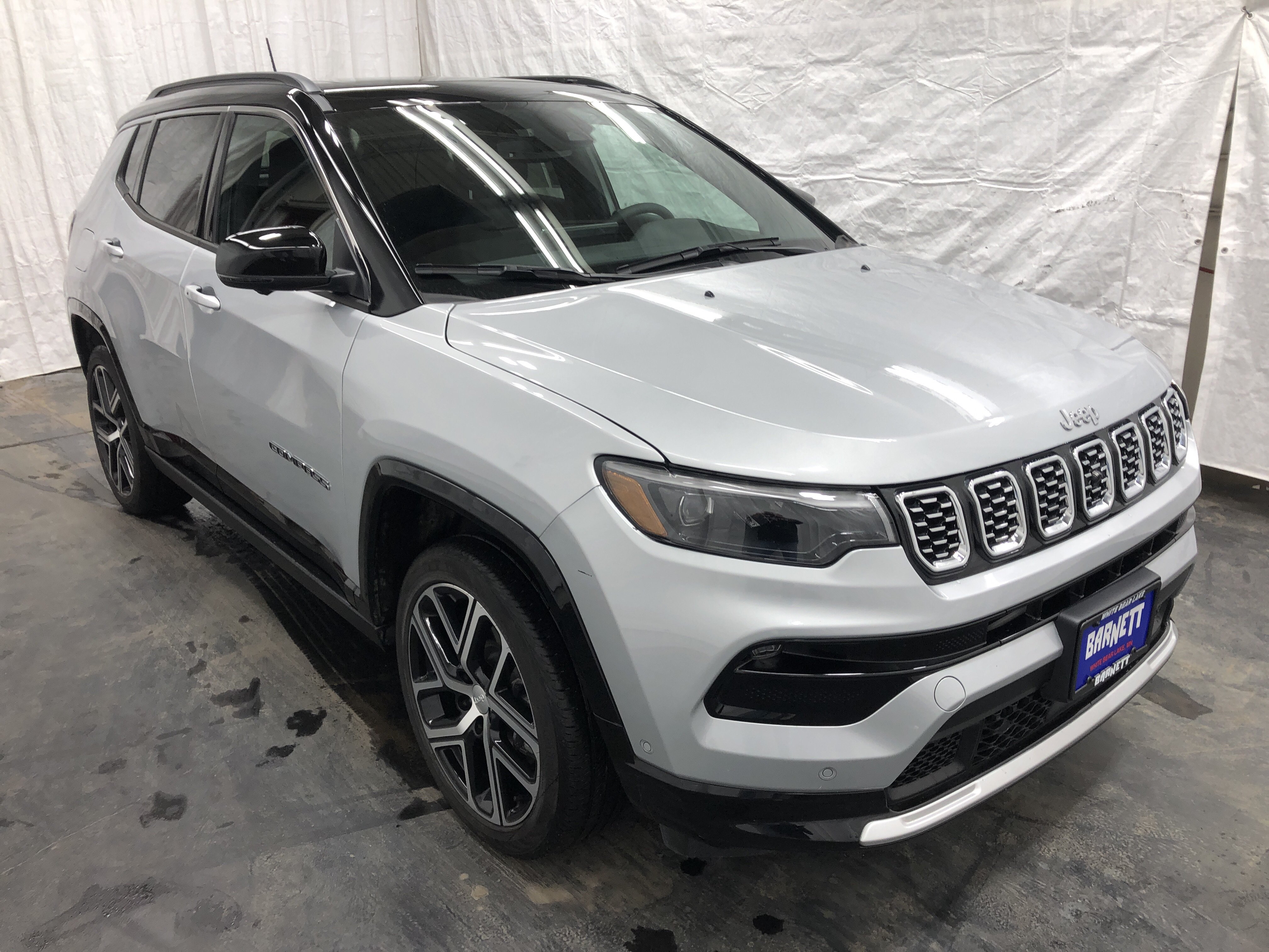 Certified 2024 Jeep Compass Limited w/ Elite Group AWD/4WD image 4