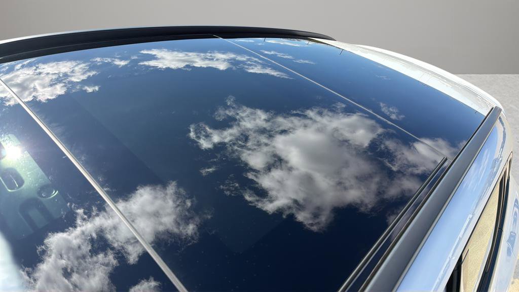 Used 2025 Mercedes-Benz GLC 43 AMG 4MATIC image 28