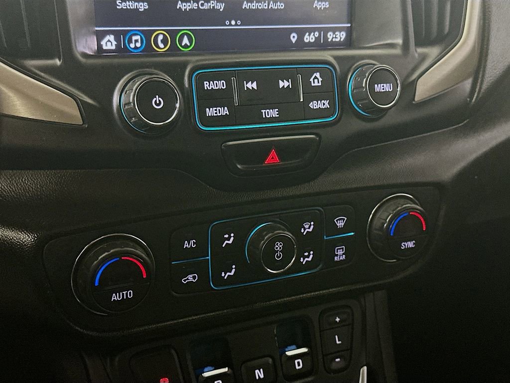 Used 2018 GMC Terrain Denali w/ Advanced Safety Package image 18