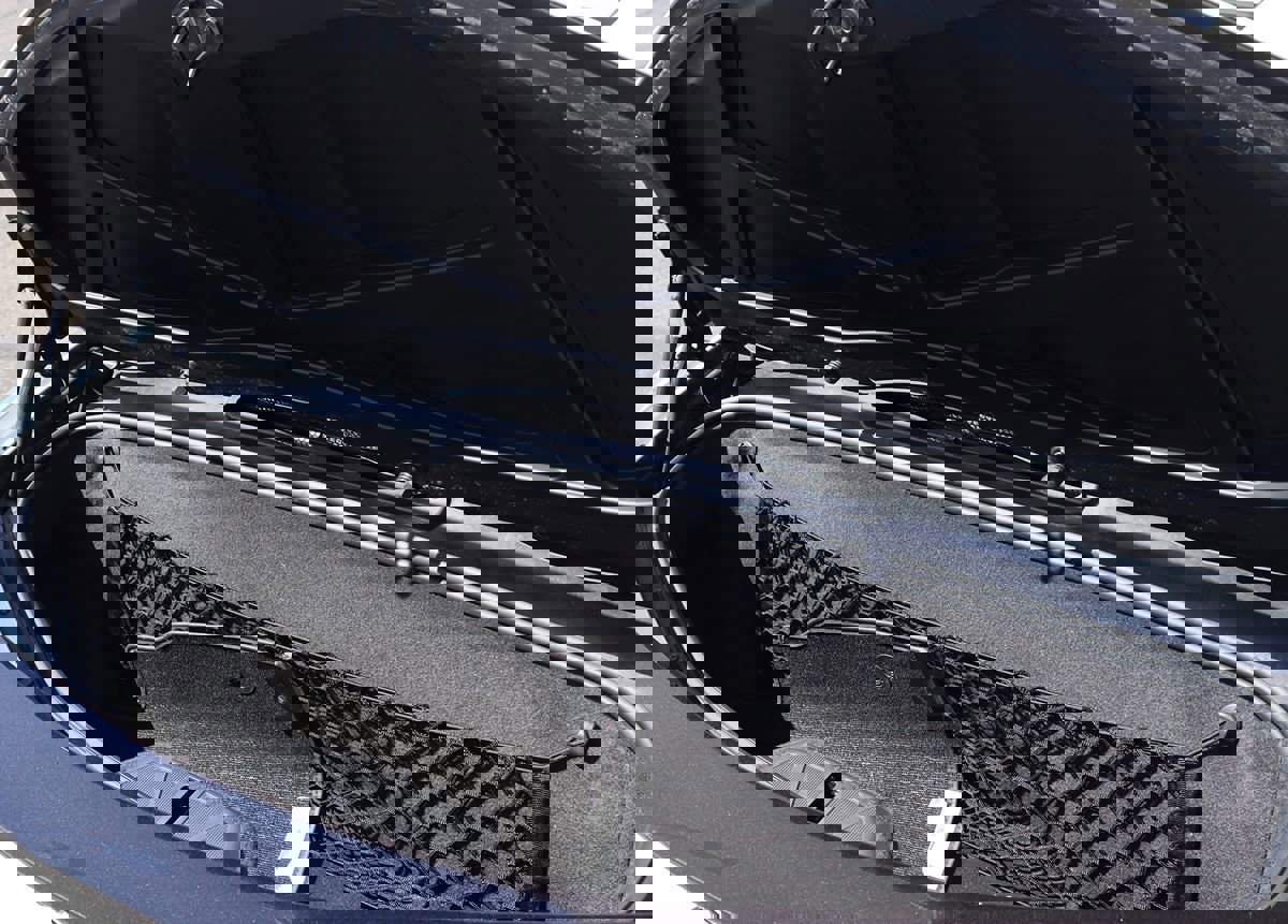 Used 2023 Chevrolet Corvette Stingray Premium Conv w/ Z51 Performance Package image 35