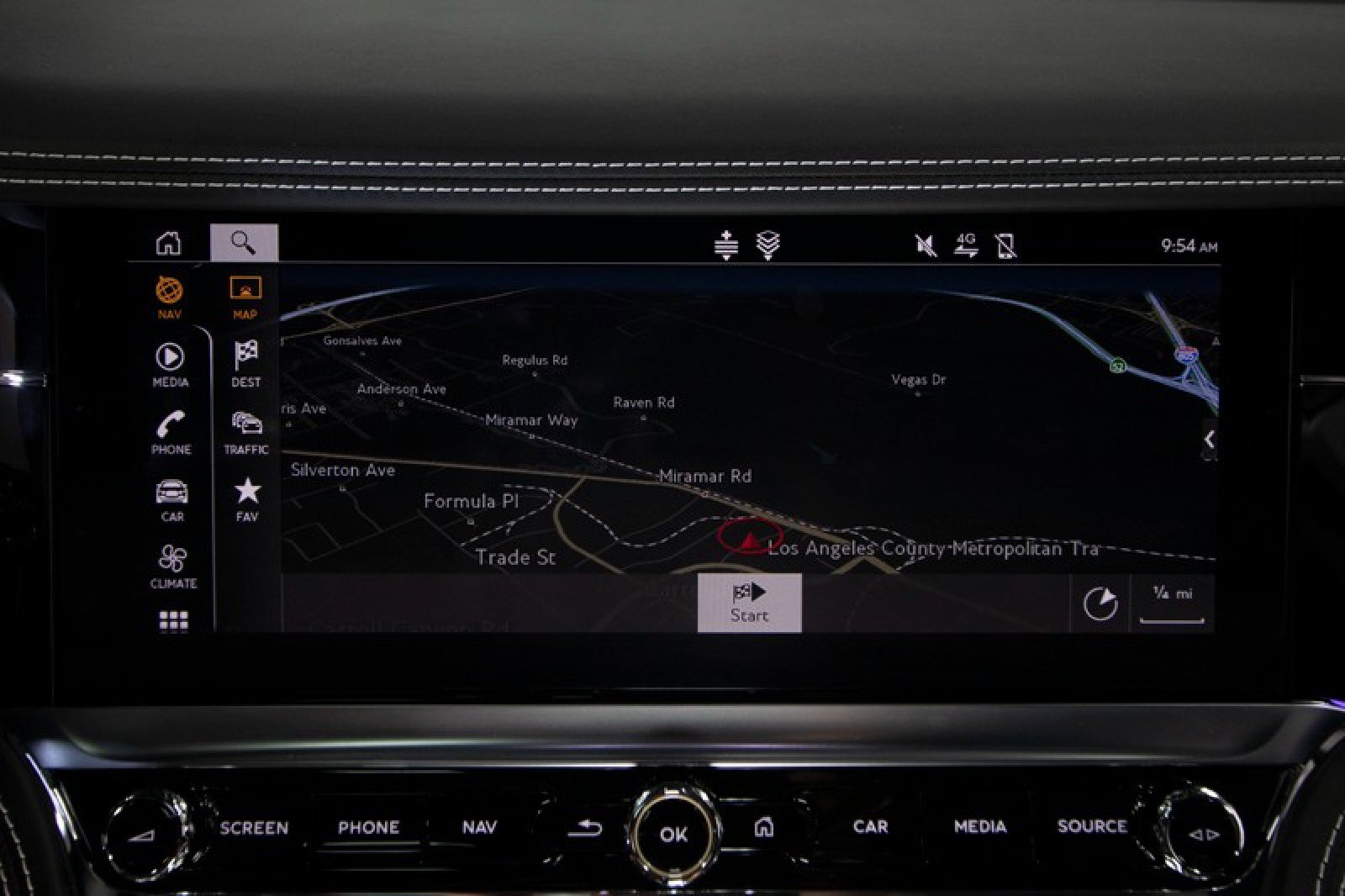 Used 2021 Bentley Flying Spur V8 image 31
