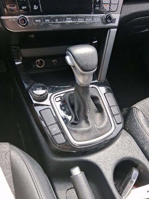 Used 2025 Kia Seltos S FWD image 28