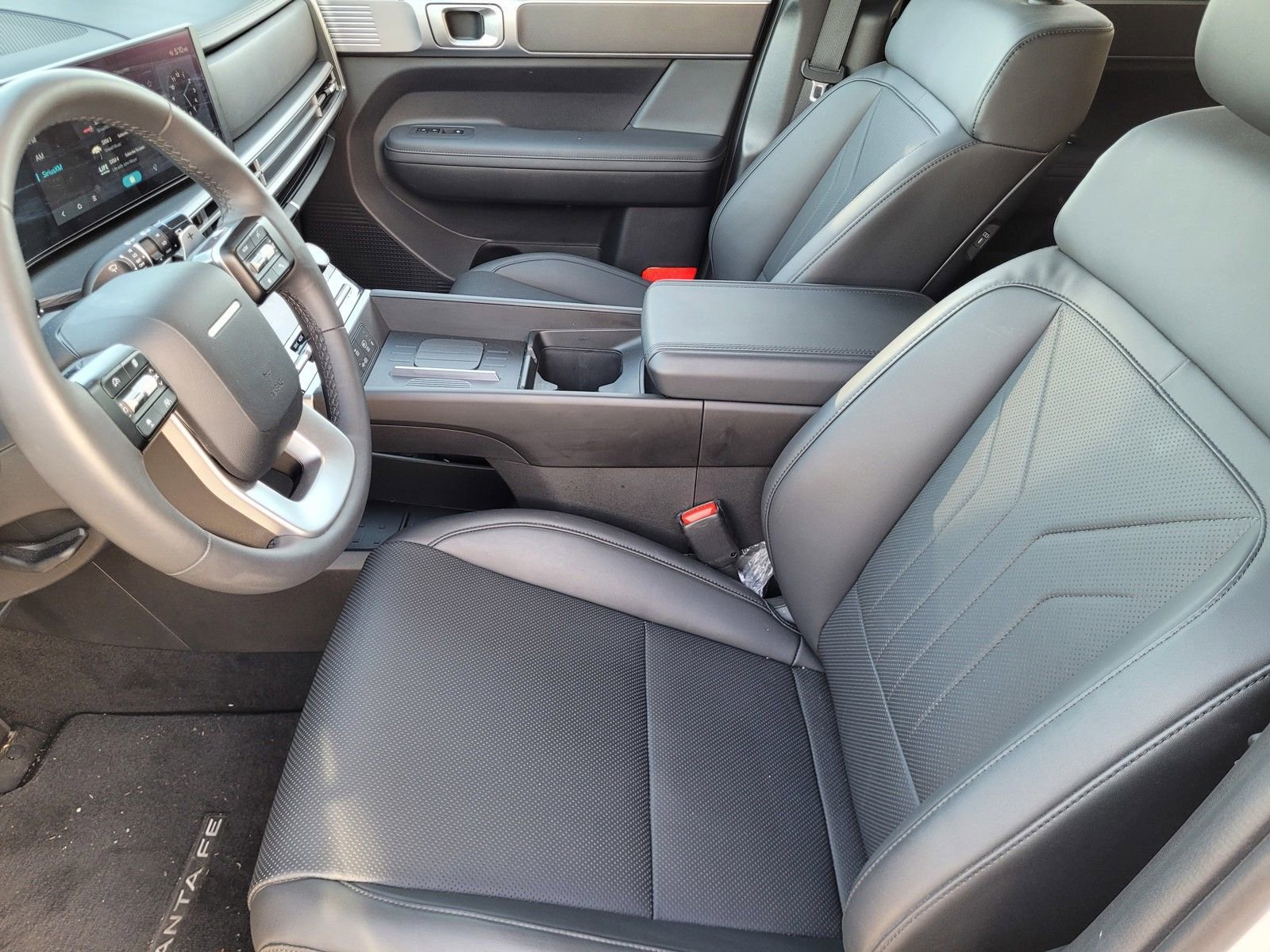Used 2026 Hyundai Santa Fe SEL FWD image 20