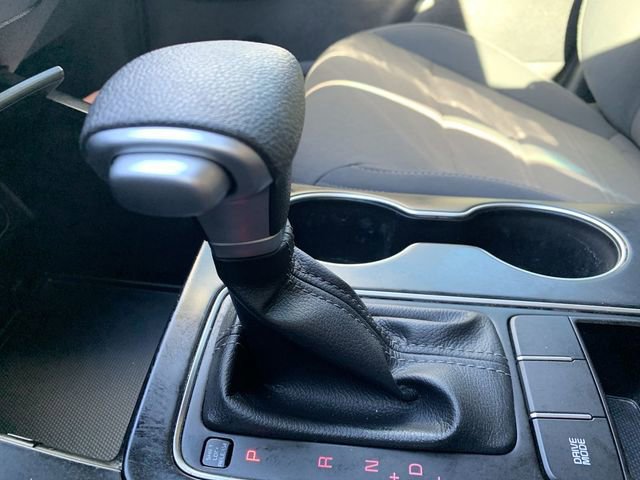 Used 2020 Kia Sorento LX image 24