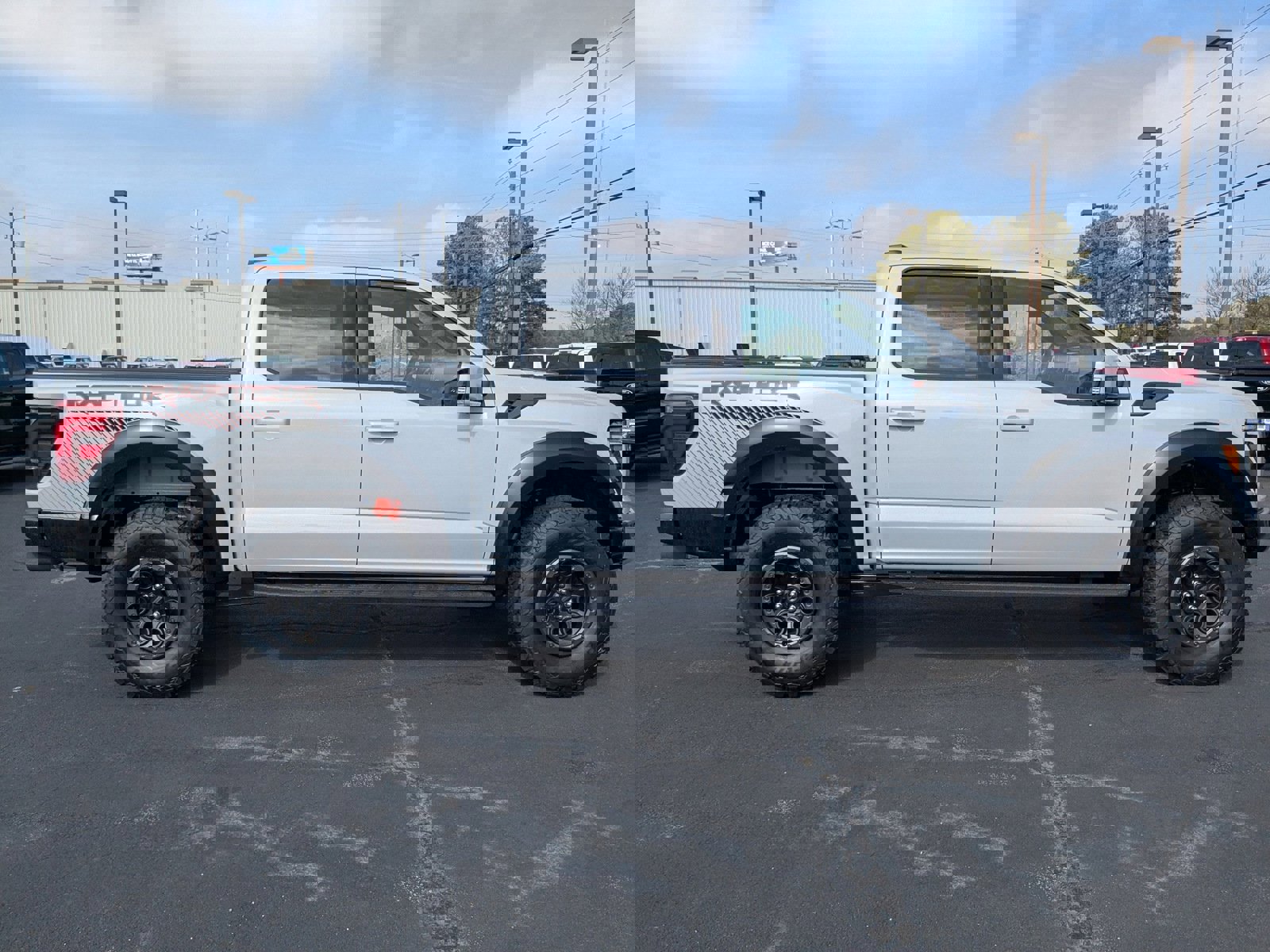 New 2025 Ford F150 Raptor AWD/4WD image 3