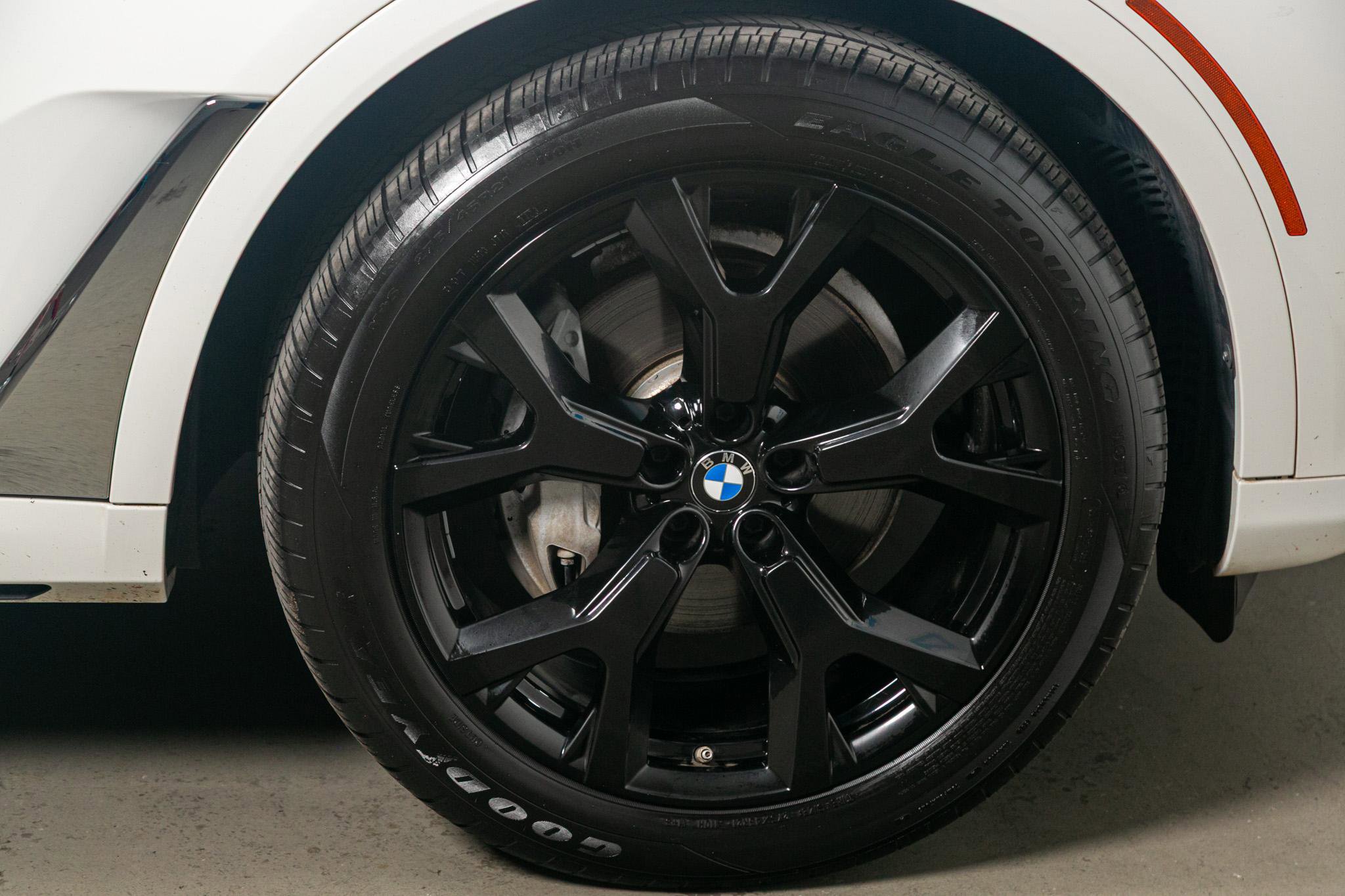 Used 2020 BMW X7 xDrive40i w/ Premium Package image 19