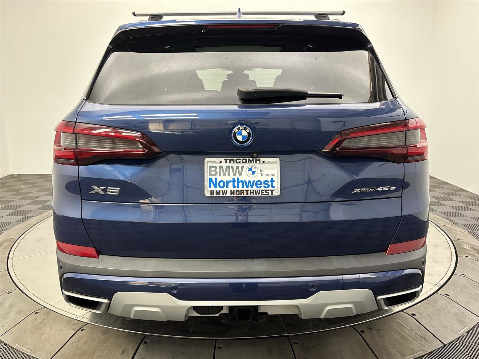 Used 2022 BMW X5 xDrive45e w/ Climate Comfort Package image 15