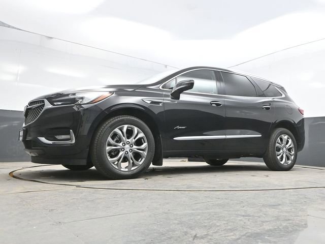 Used 2021 Buick Enclave Avenir w/ Avenir Technology Package image 39