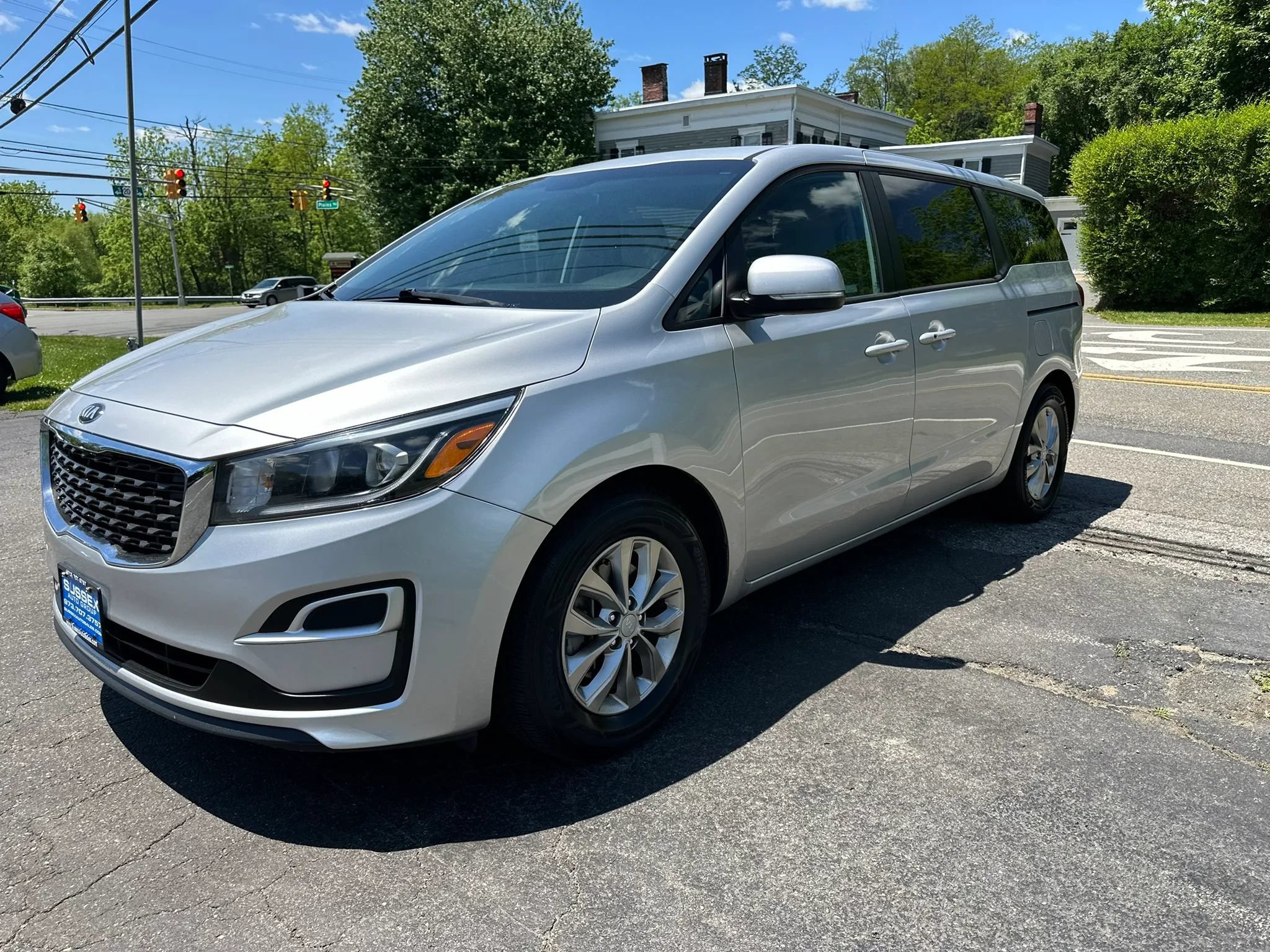 Used 2019 Kia Sedona LX FWD image 3