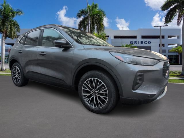 New 2024 Ford Escape SE w/ PHEV Premium Package image 1