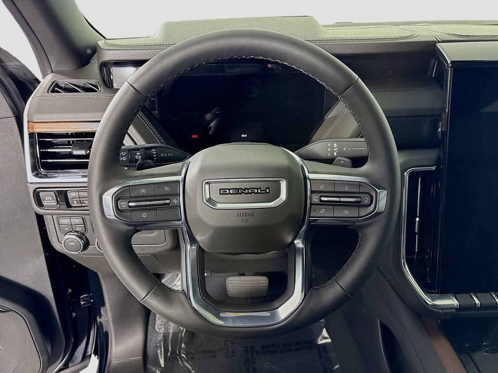 New 2026 GMC Yukon Denali w/ Sun & Power Step Package image 11