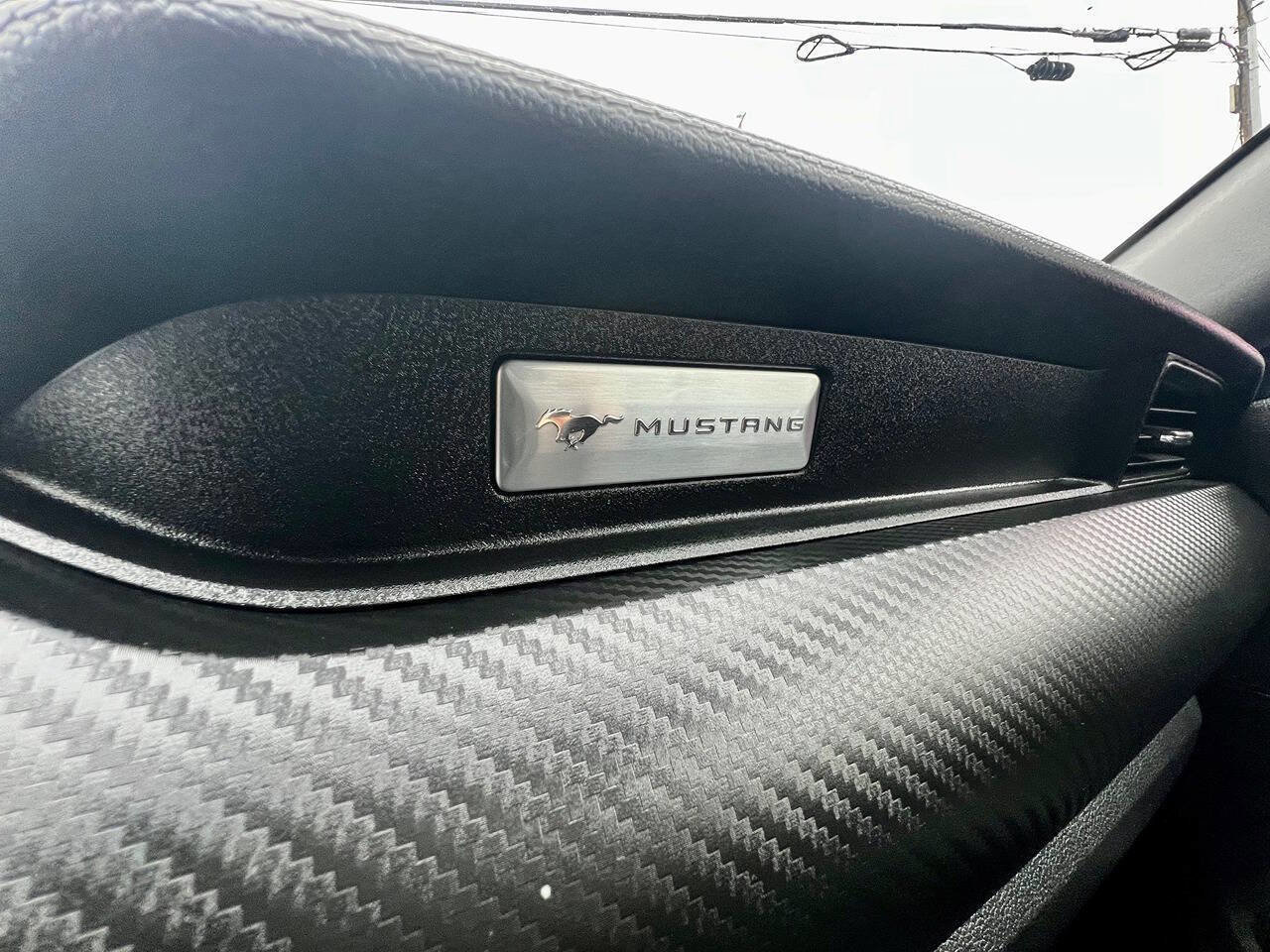 Used 2018 Ford Mustang Coupe image 26