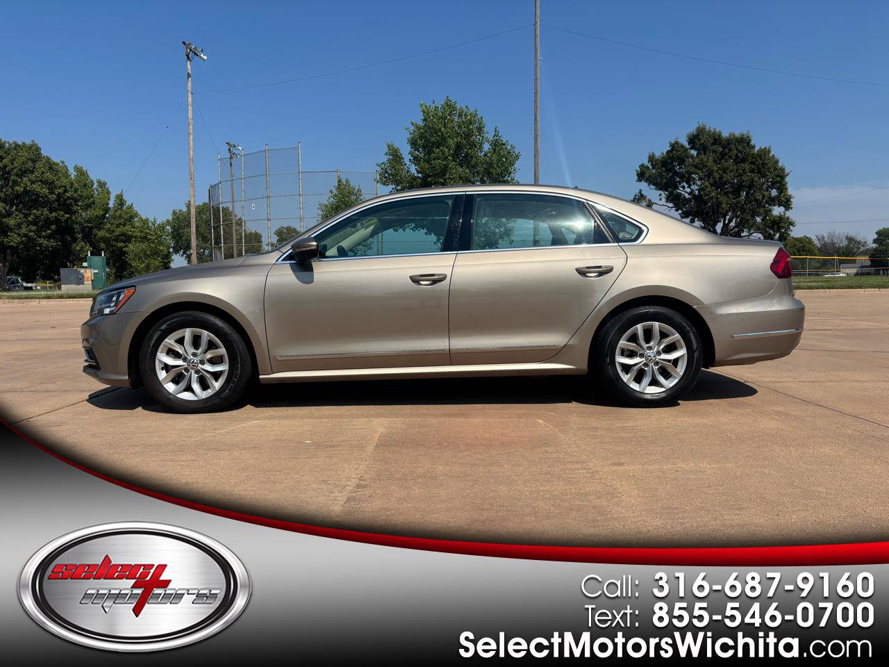 Used 2017 Volkswagen Passat 1.8T S image 1