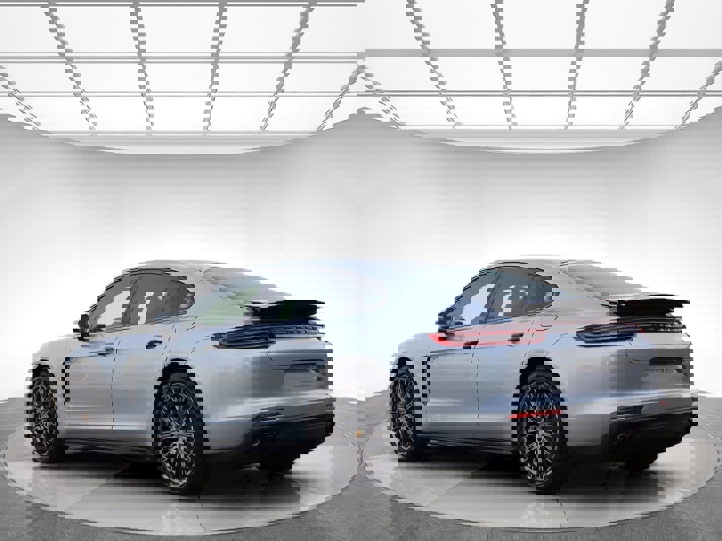 Used 2018 Porsche Panamera 4 w/ Premium Package Plus image 6