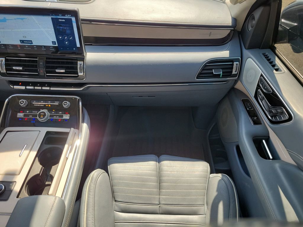 Certified 2024 Lincoln Navigator L Black Label image 19