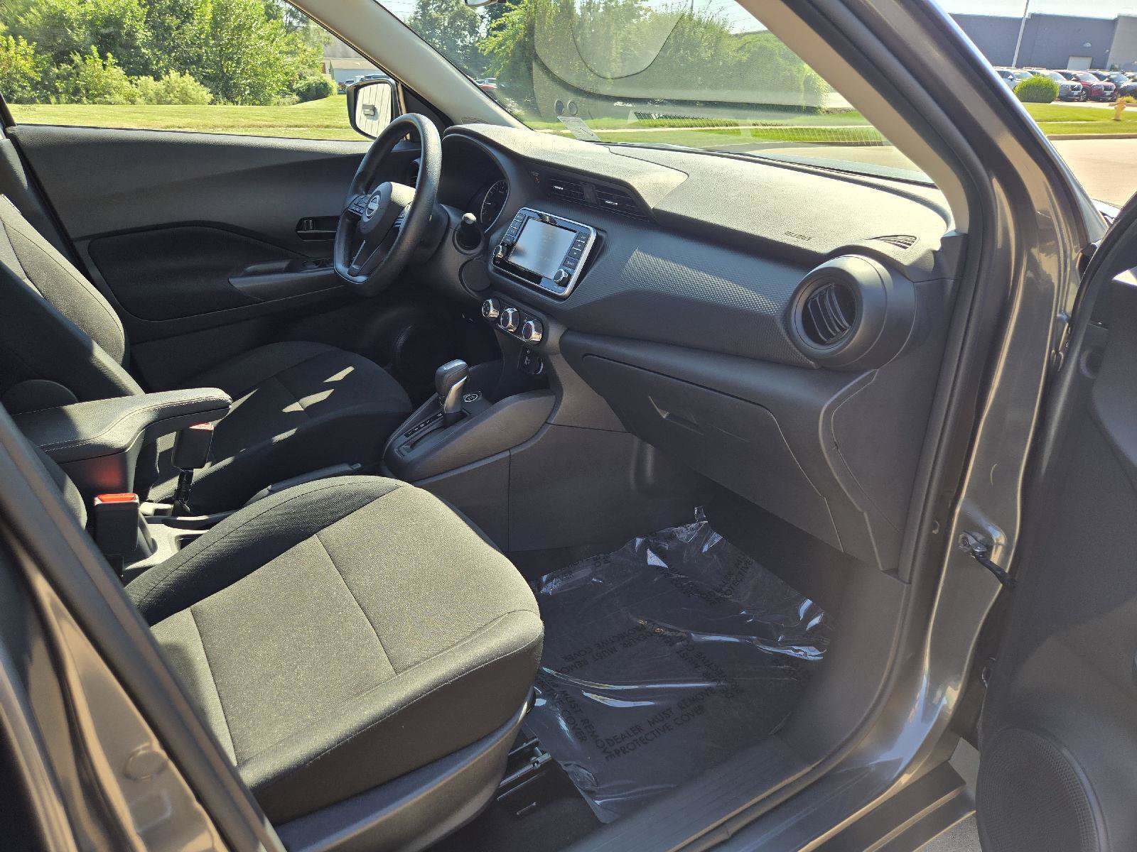 Used 2025 Nissan Kicks Play S FWD image 20