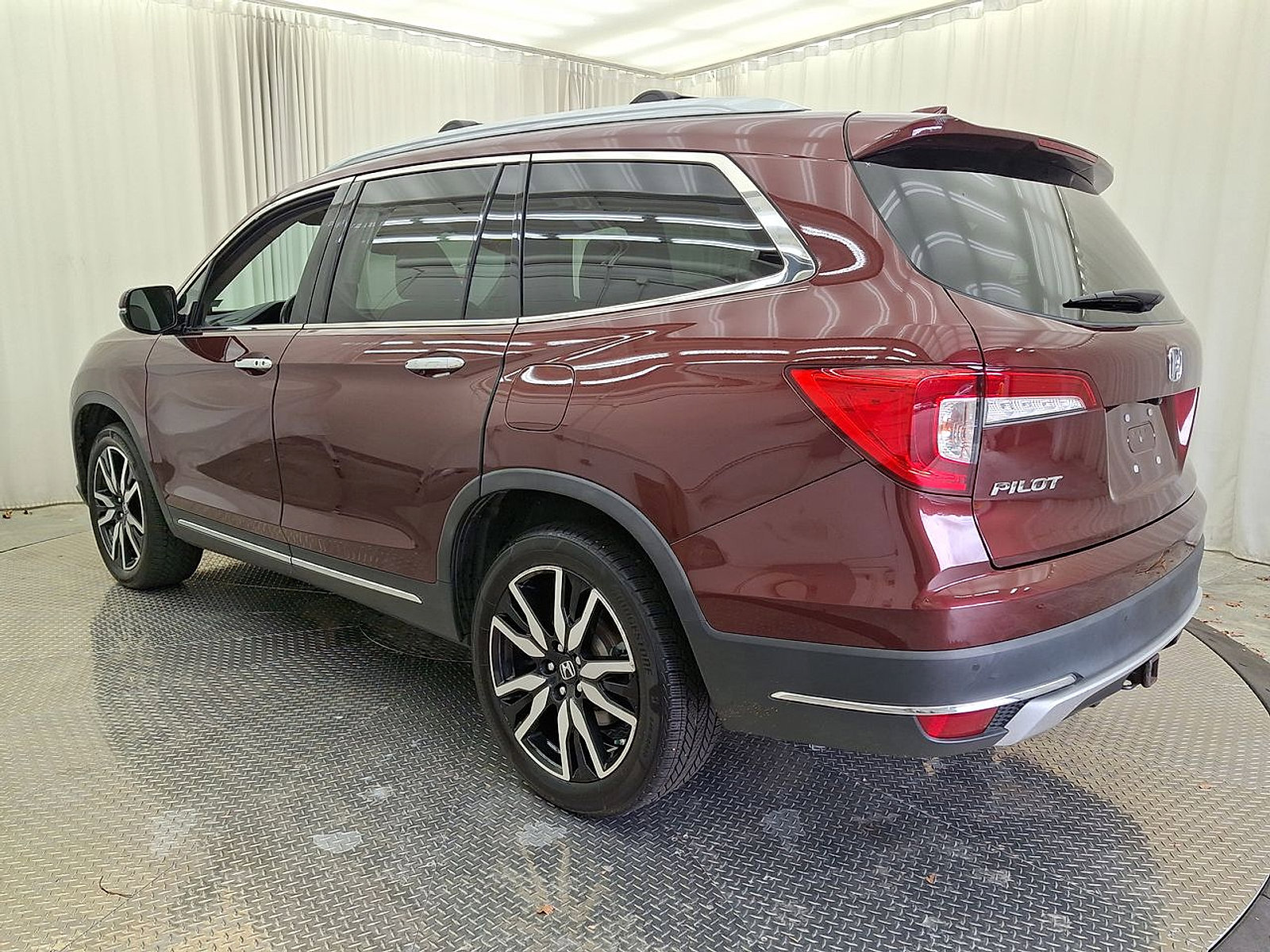 Used 2019 Honda Pilot Touring image 22