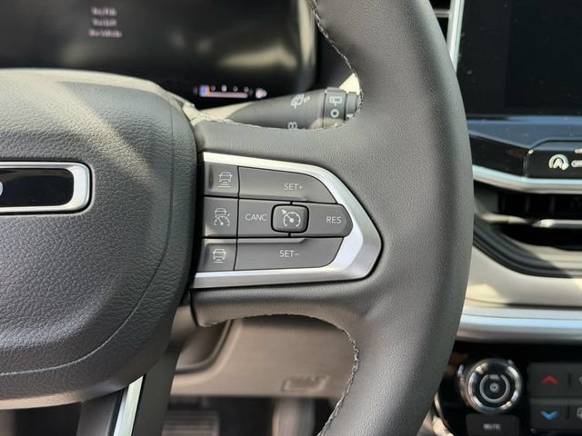 New 2026 Jeep Compass Limited AWD/4WD image 14