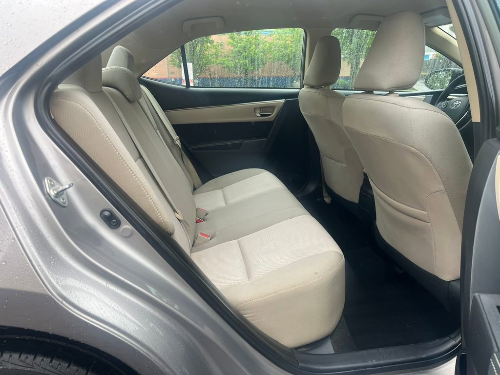 Used 2014 Toyota Corolla LE FWD image 11