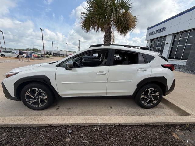 Used 2024 Subaru Crosstrek 2.0i Premium AWD/4WD image 8