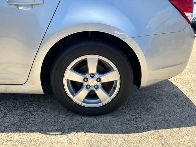 Used 2016 Chevrolet Cruze LT FWD image 28