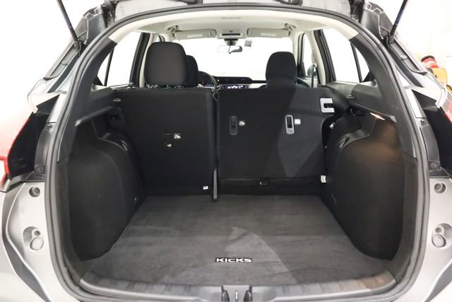 Used 2024 Nissan Kicks SV image 24