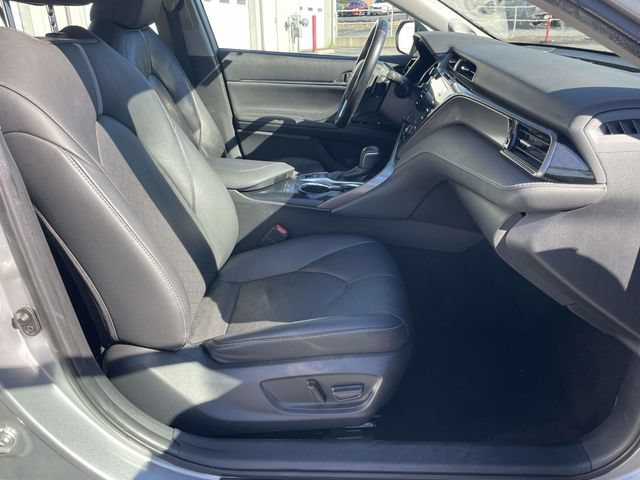Used 2019 Toyota Camry XSE w/ Driver Assist Package FWD image 14