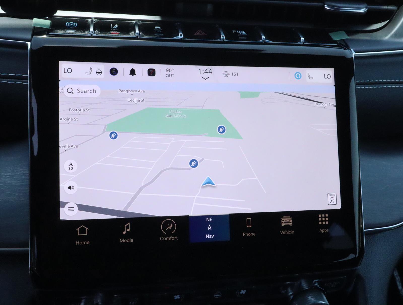 New 2023 Jeep Grand Cherokee Overland w/ Luxury Tech Group IV image 8