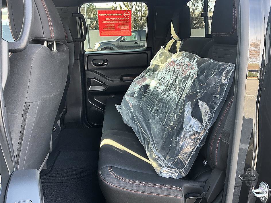 Certified 2025 Nissan Frontier PRO-4X image 22