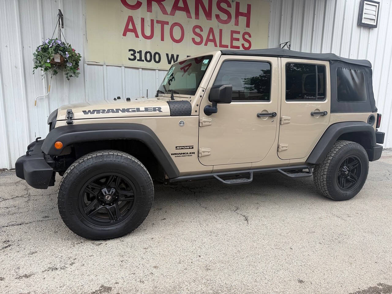 Used 2016 Jeep Wrangler Unlimited Sport w/ Trailer Tow Group AWD/4WD image 9