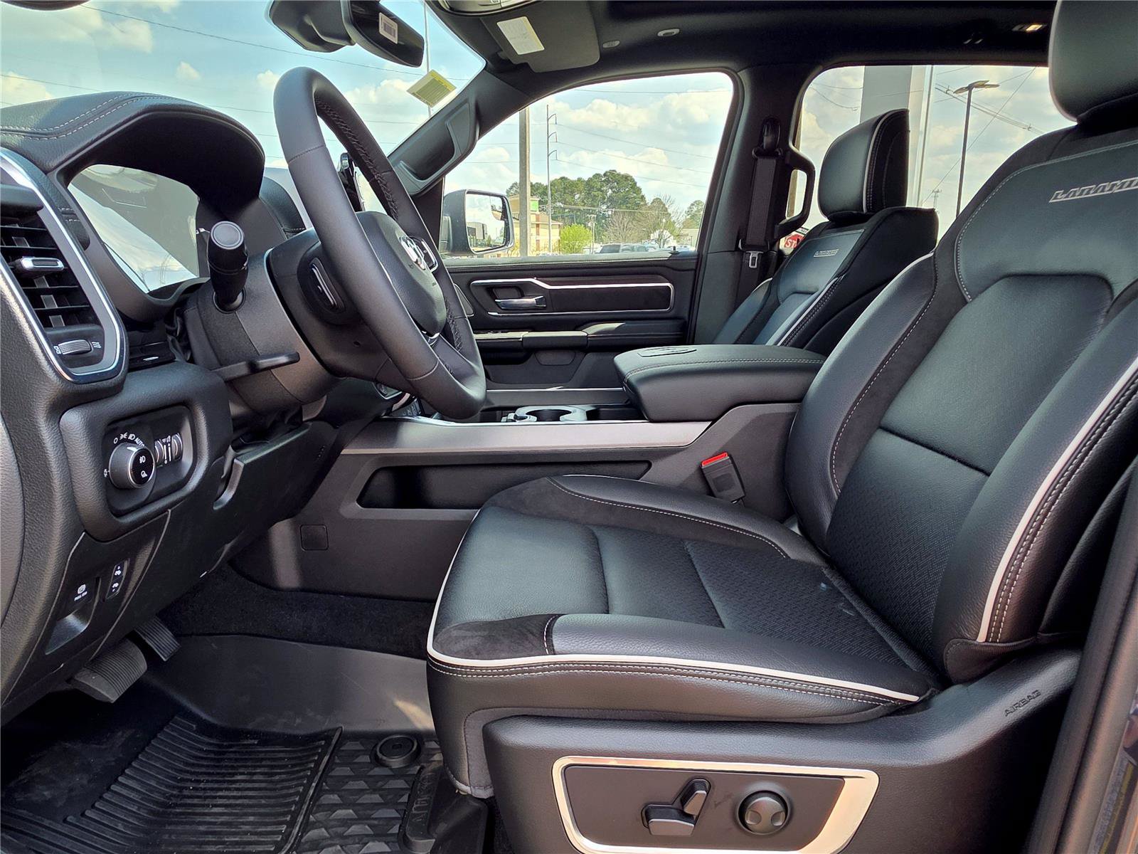 New 2026 RAM 1500 Laramie w/ Night Edition AWD/4WD image 24
