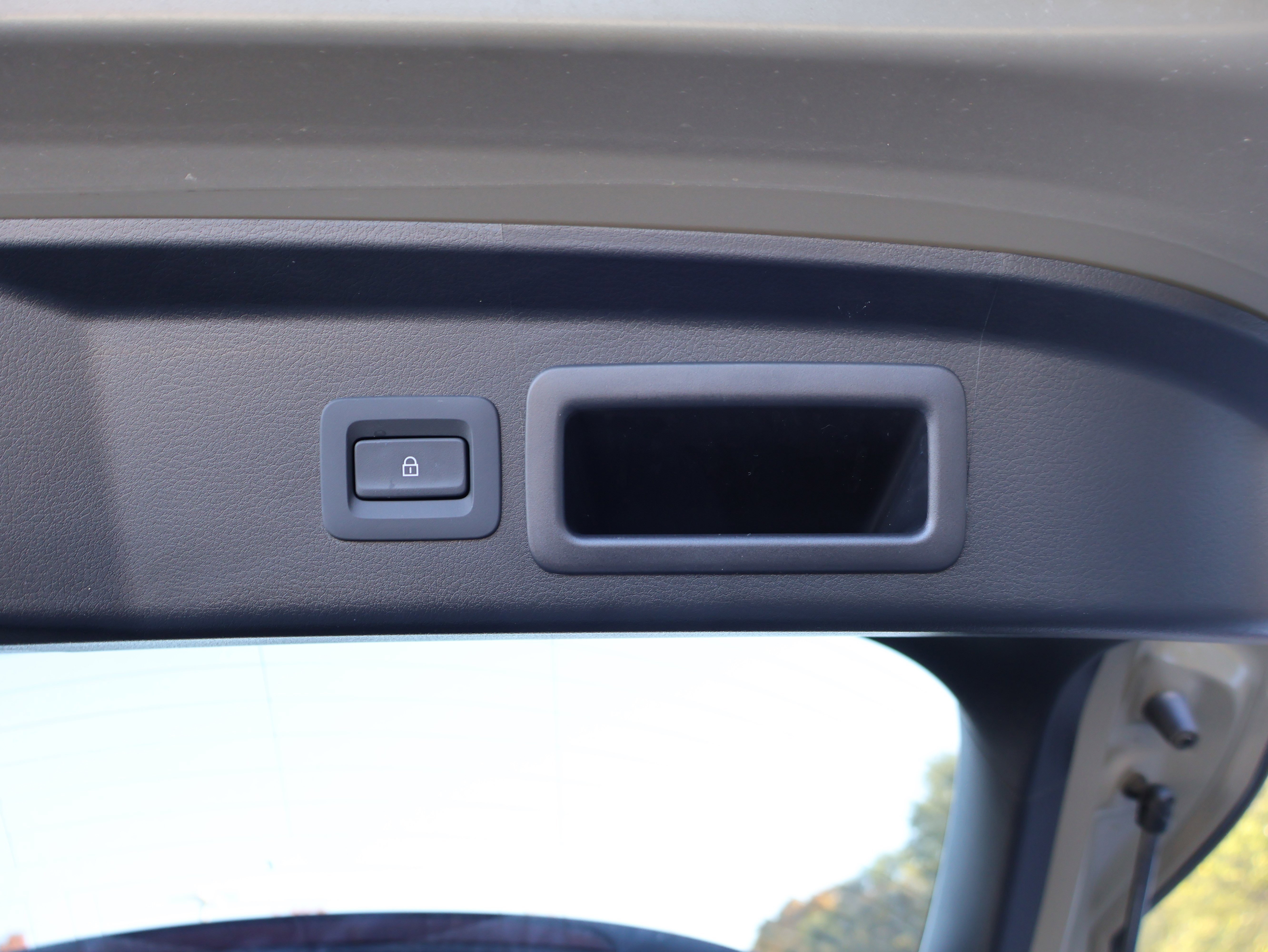 Certified 2025 MAZDA CX-30 Carbon image 21