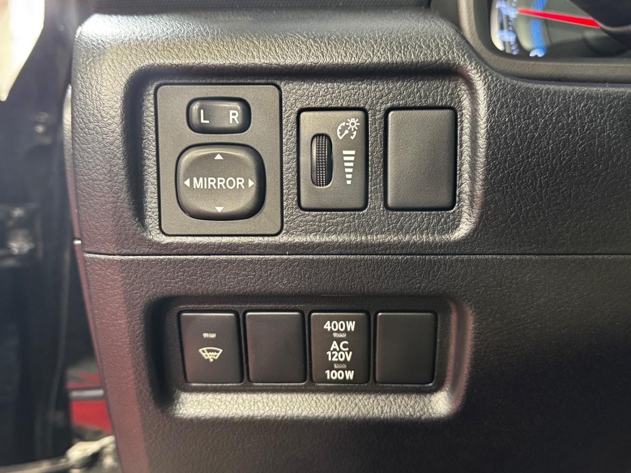 Used 2016 Toyota 4Runner SR5 Premium AWD/4WD image 18