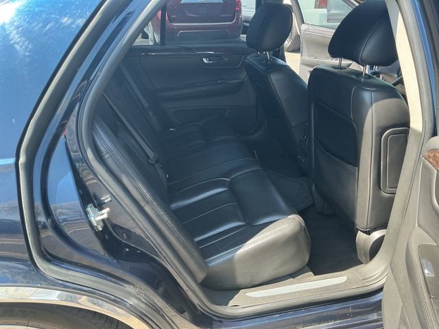 Used 2009 Cadillac DTS FWD image 25