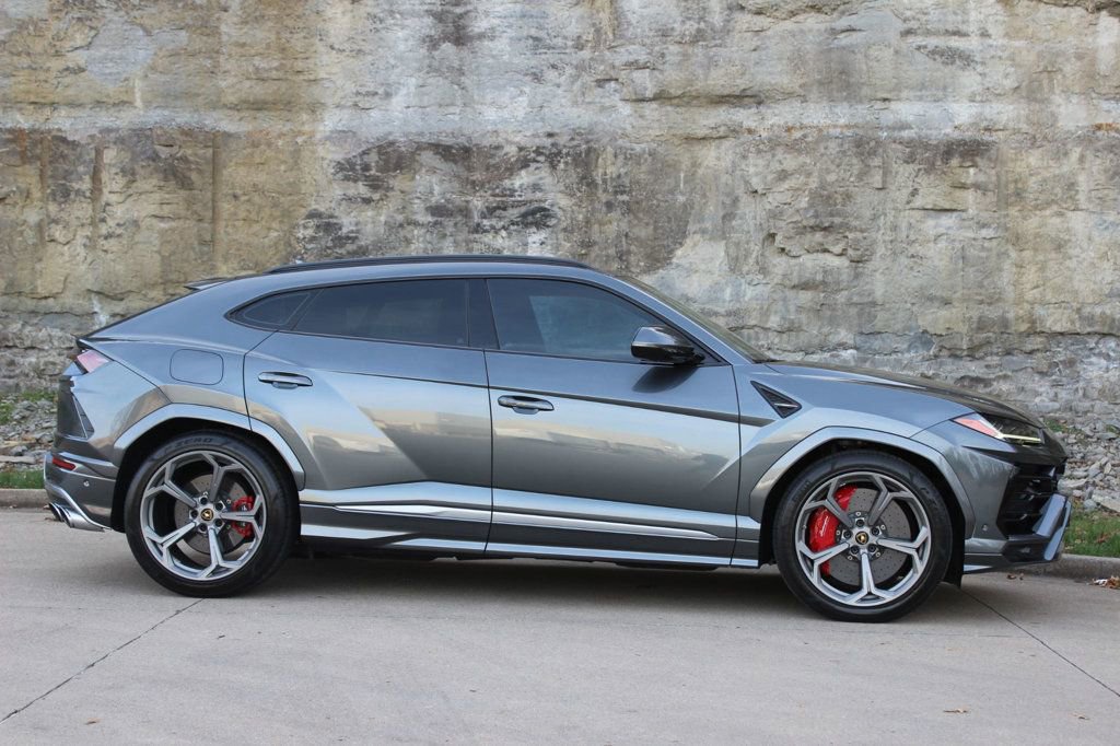 Used 2019 Lamborghini Urus image 8