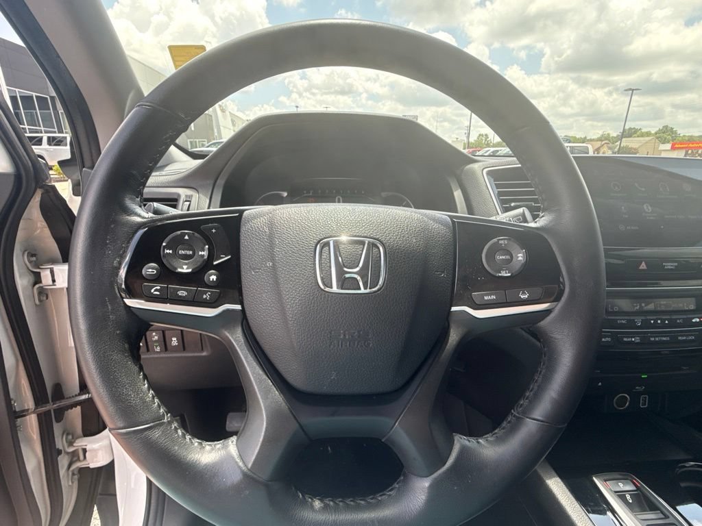 Used 2020 Honda Pilot Touring image 17