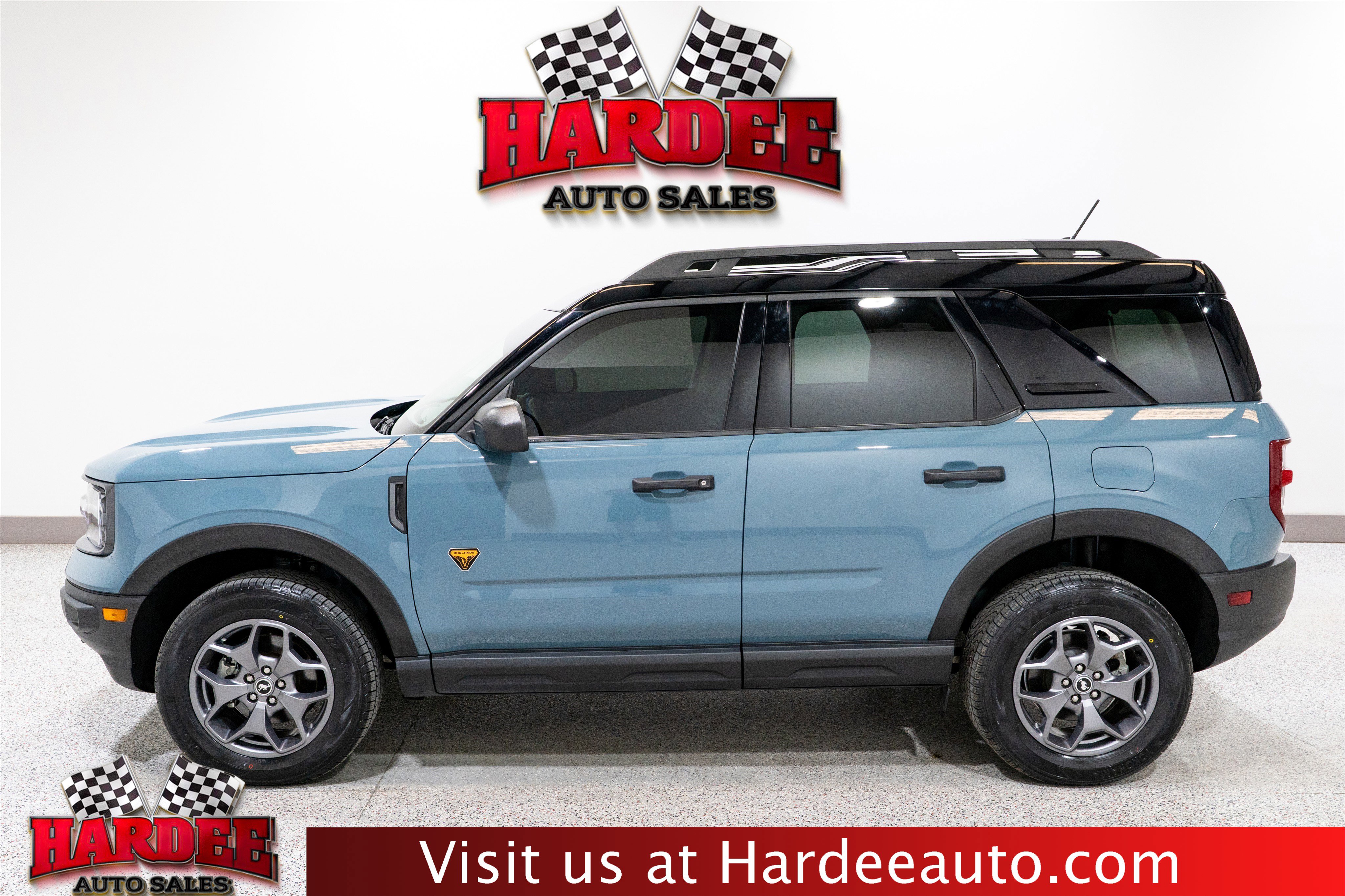 Used 2023 Ford Bronco Sport Badlands AWD/4WD image 1