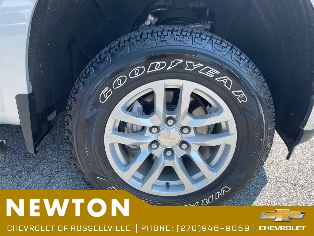 Used 2021 Chevrolet Silverado 1500 LT AWD/4WD image 42