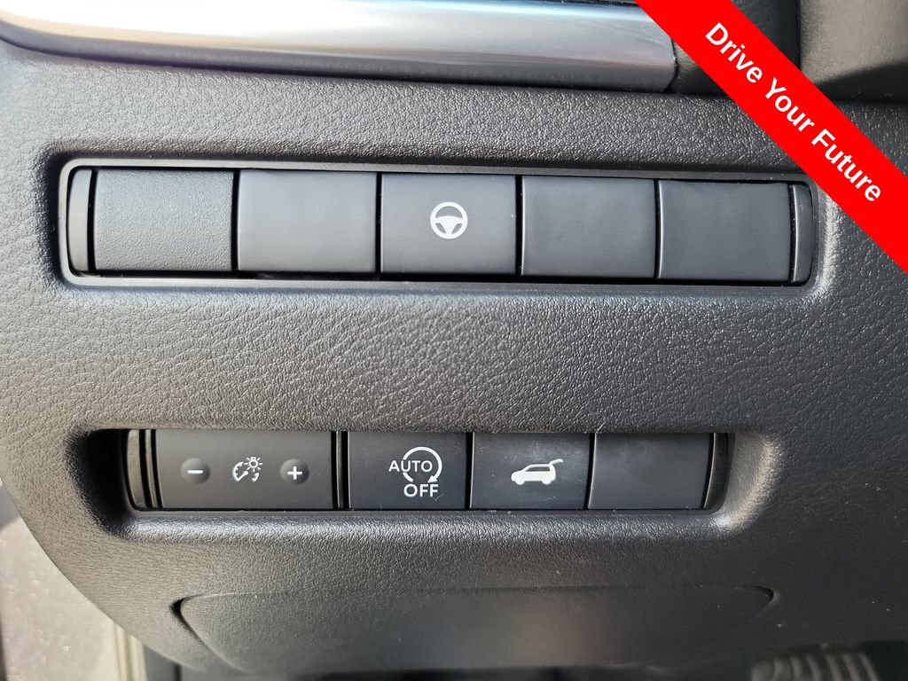 Used 2023 Nissan Rogue SL w/ SL Premium Package FWD image 15