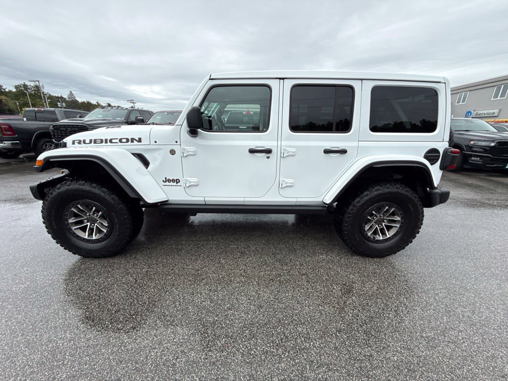 Certified 2024 Jeep Wrangler Unlimited Rubicon 392 AWD/4WD image 2