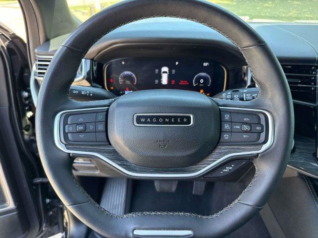 Used 2022 Jeep Wagoneer Series II w/ Flexible Seating Group RWD image 26