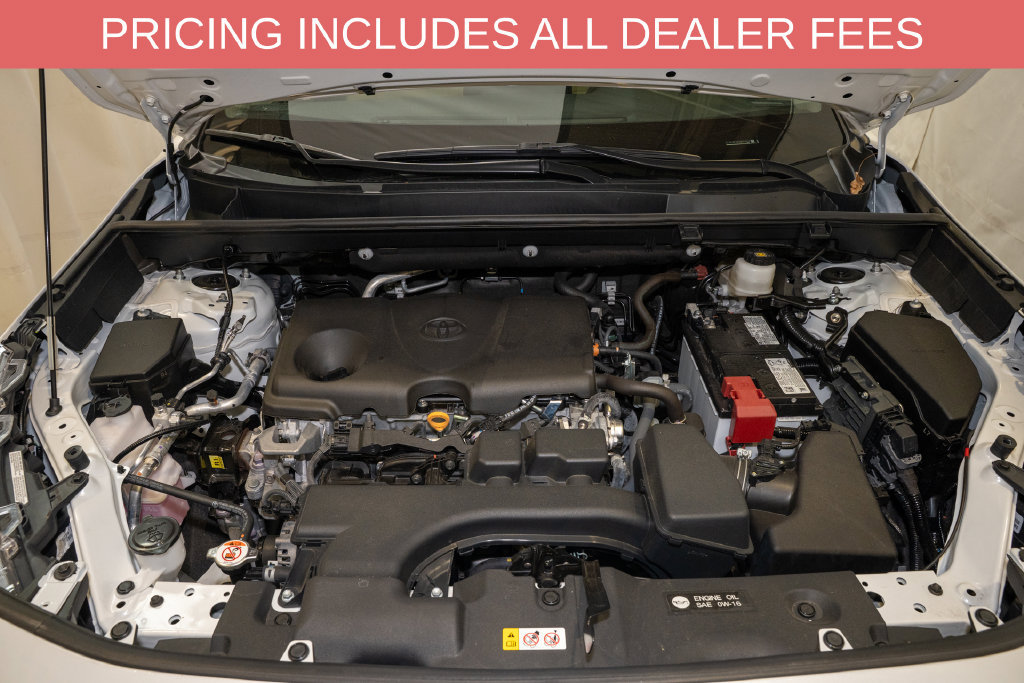Used 2025 Toyota RAV4 XLE Premium w/ Weather Package AWD/4WD image 21