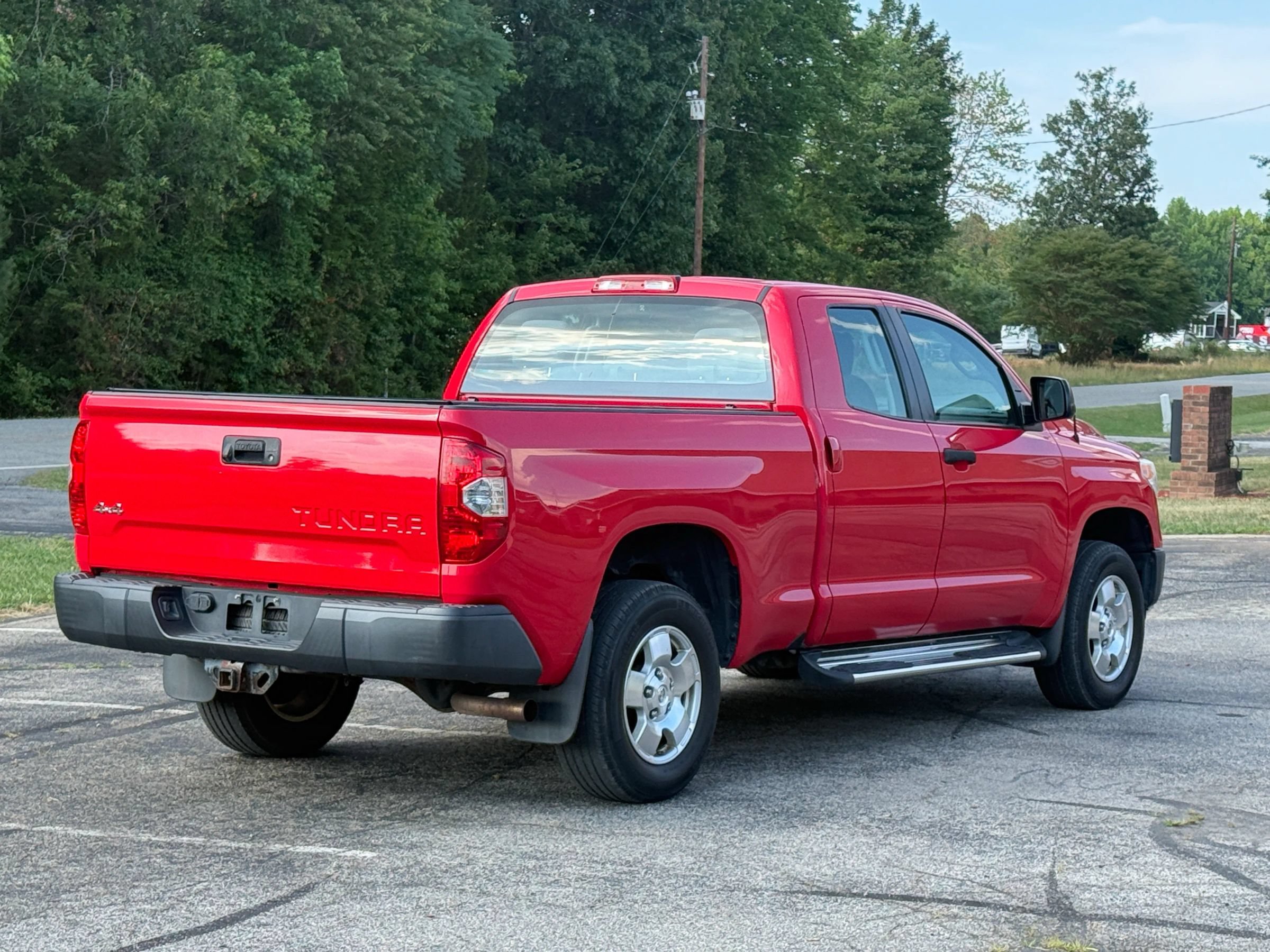 Used 2014 Toyota Tundra SR AWD/4WD image 3